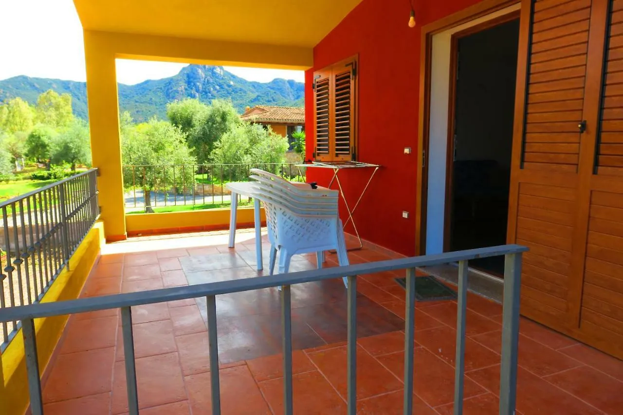 Casa Delle Mimose Daire Cardedu İtalya