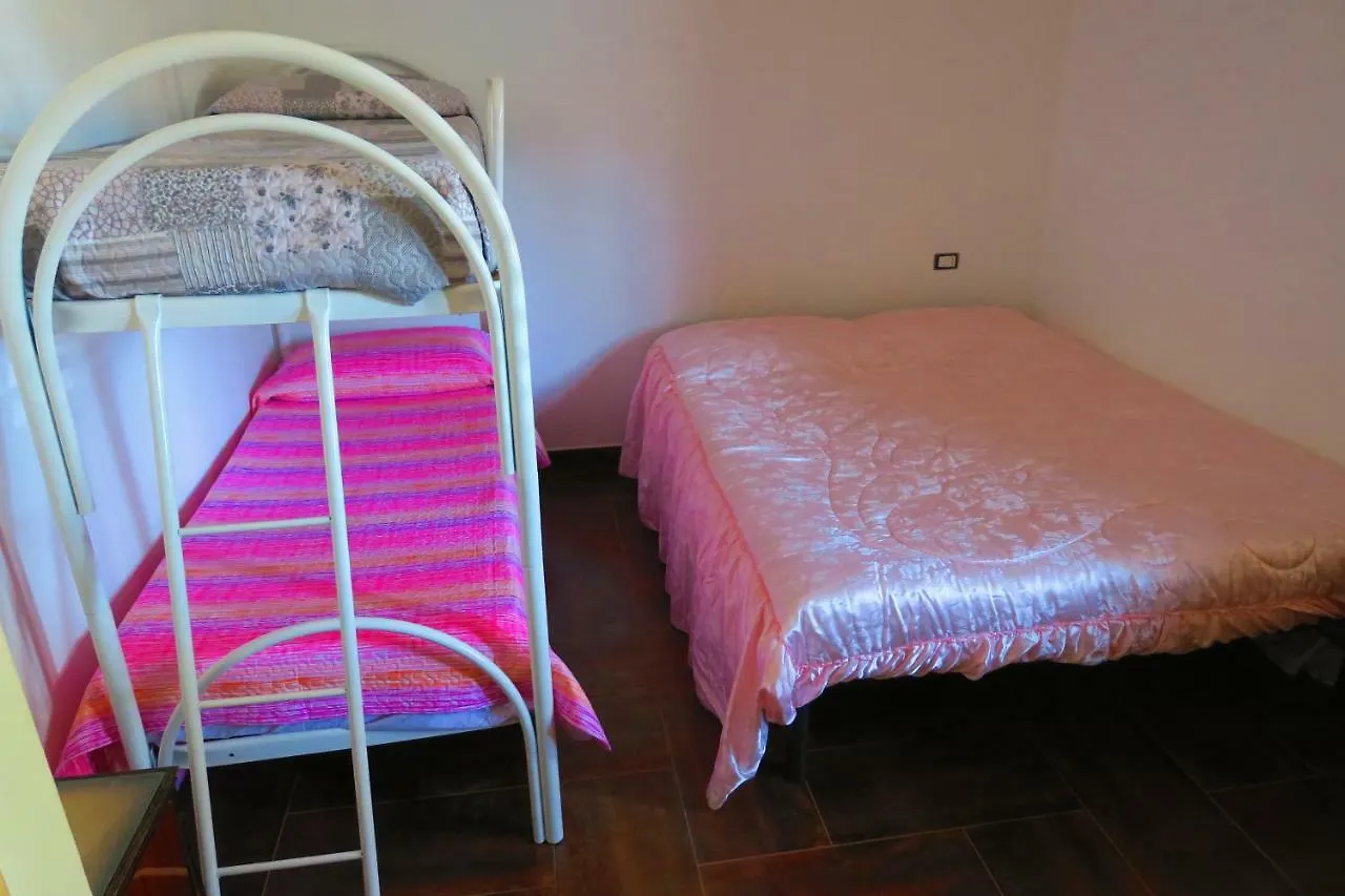 Casa Delle Mimose Daire Cardedu